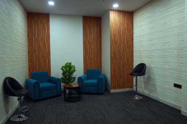 Master Audio Listening Lounge